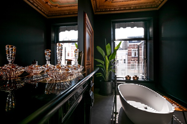 The bathroom of B&B N10 in Roermond